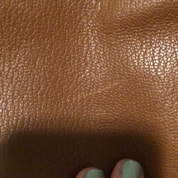 Michael Kors Hamilton Leather Tote - Picture 7 of 8